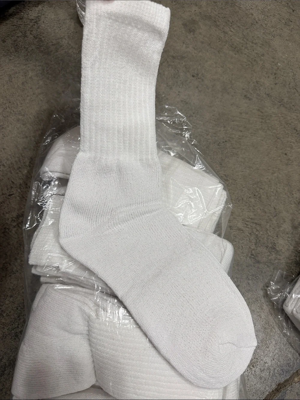 12 Pair Crew Socks for Womens and Men Cushioned Long Socks Cotton NEW SZ 6-9